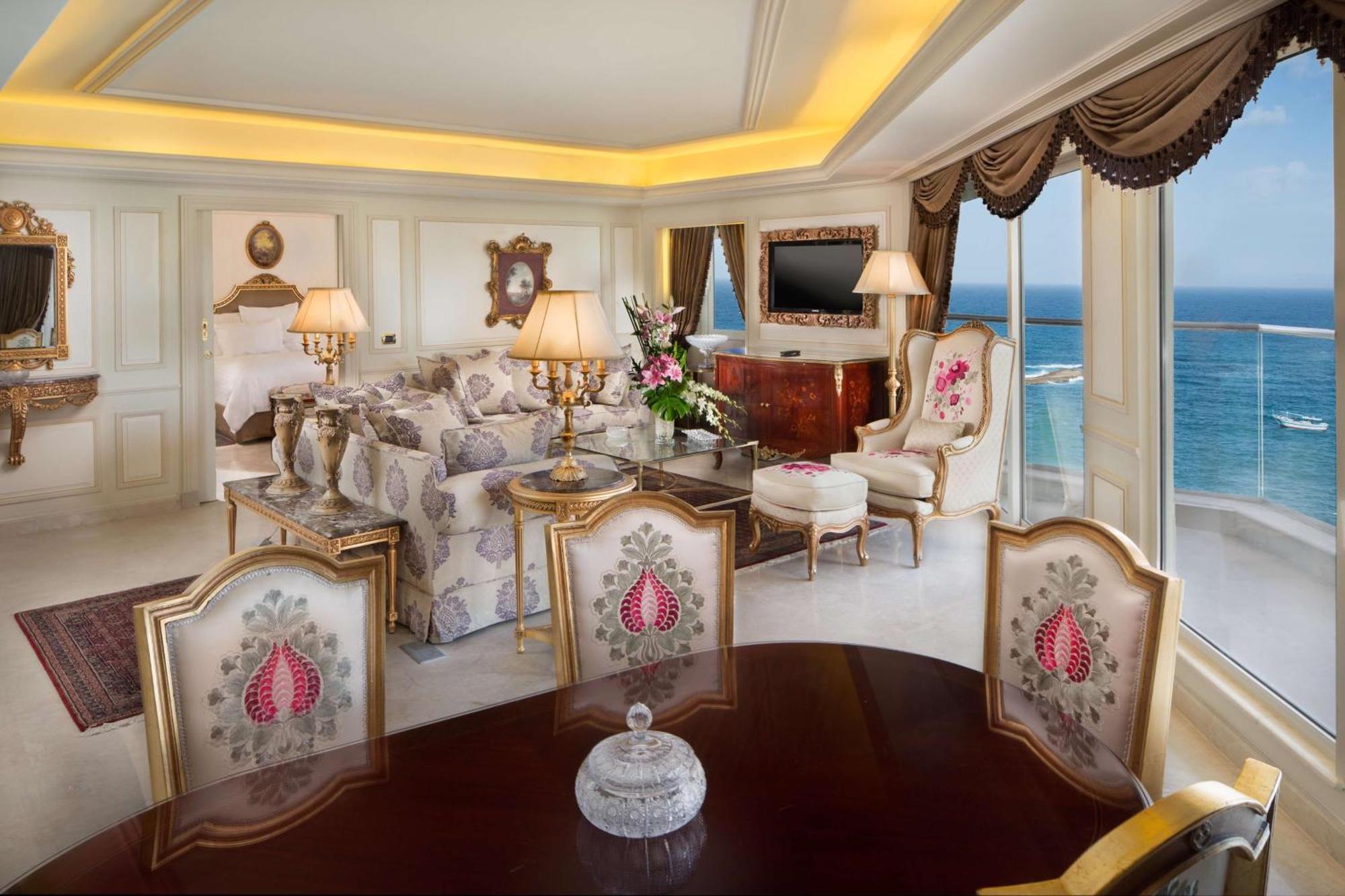 Hotel Hilton Alexandria Corniche Exterior foto Presidential Suite