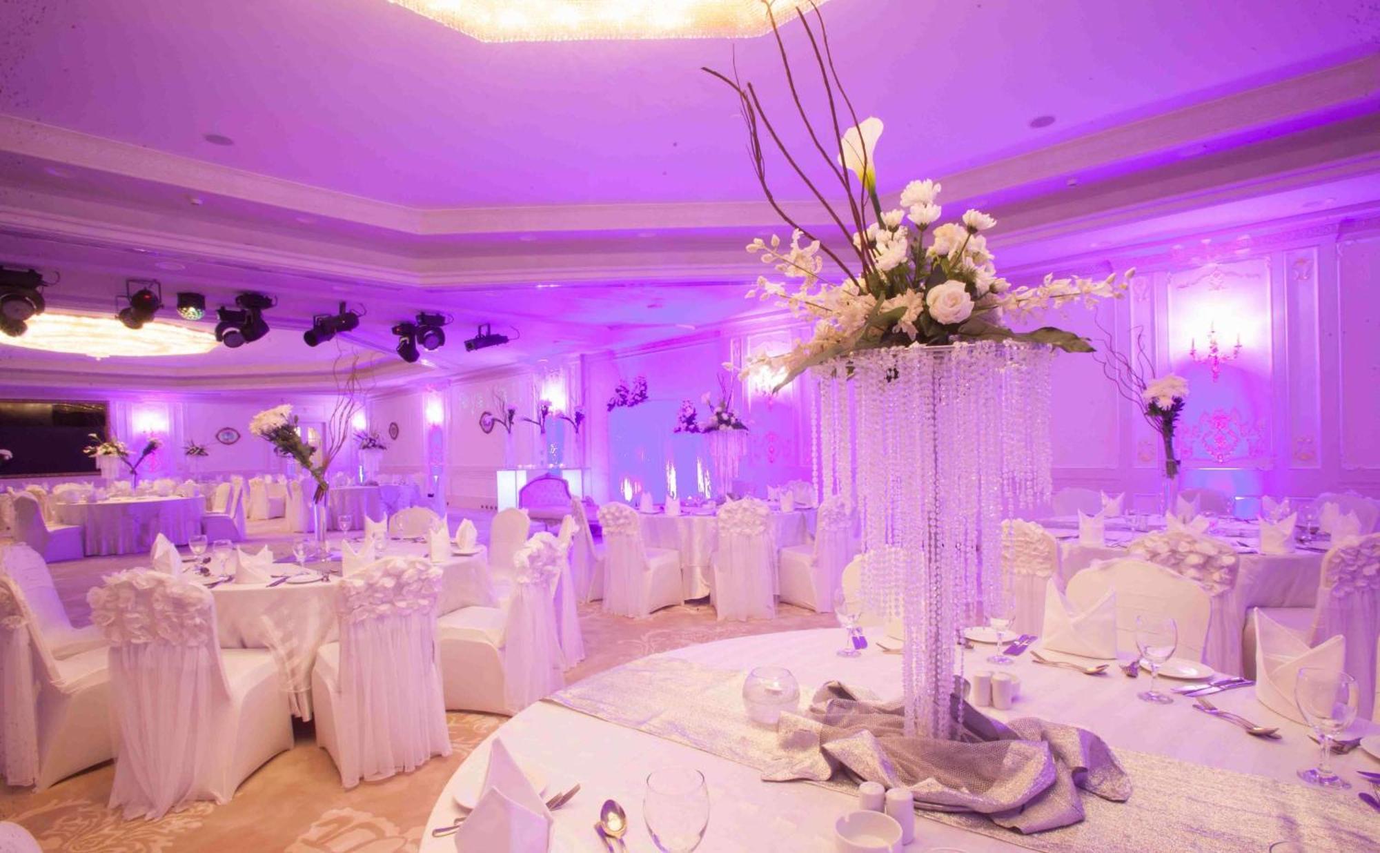 Hotel Hilton Alexandria Corniche Exterior foto A wedding reception