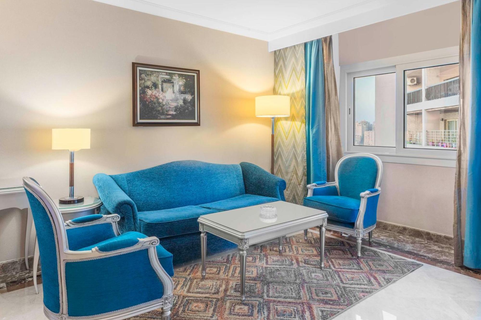 Hotel Hilton Alexandria Corniche Exterior foto Suite